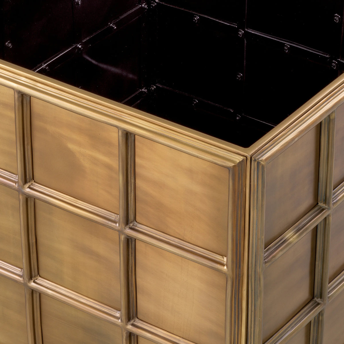 Grid Planter M In Vintage Brass