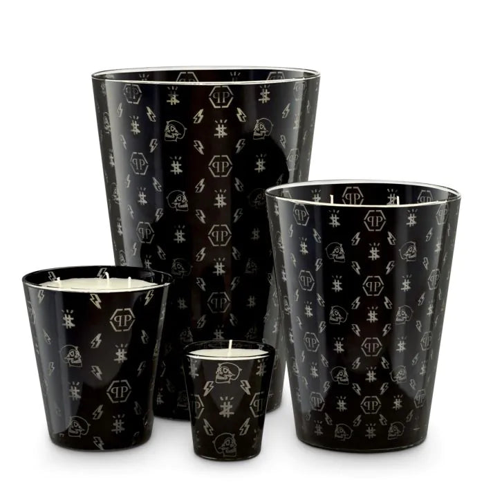 Candle Monogram M