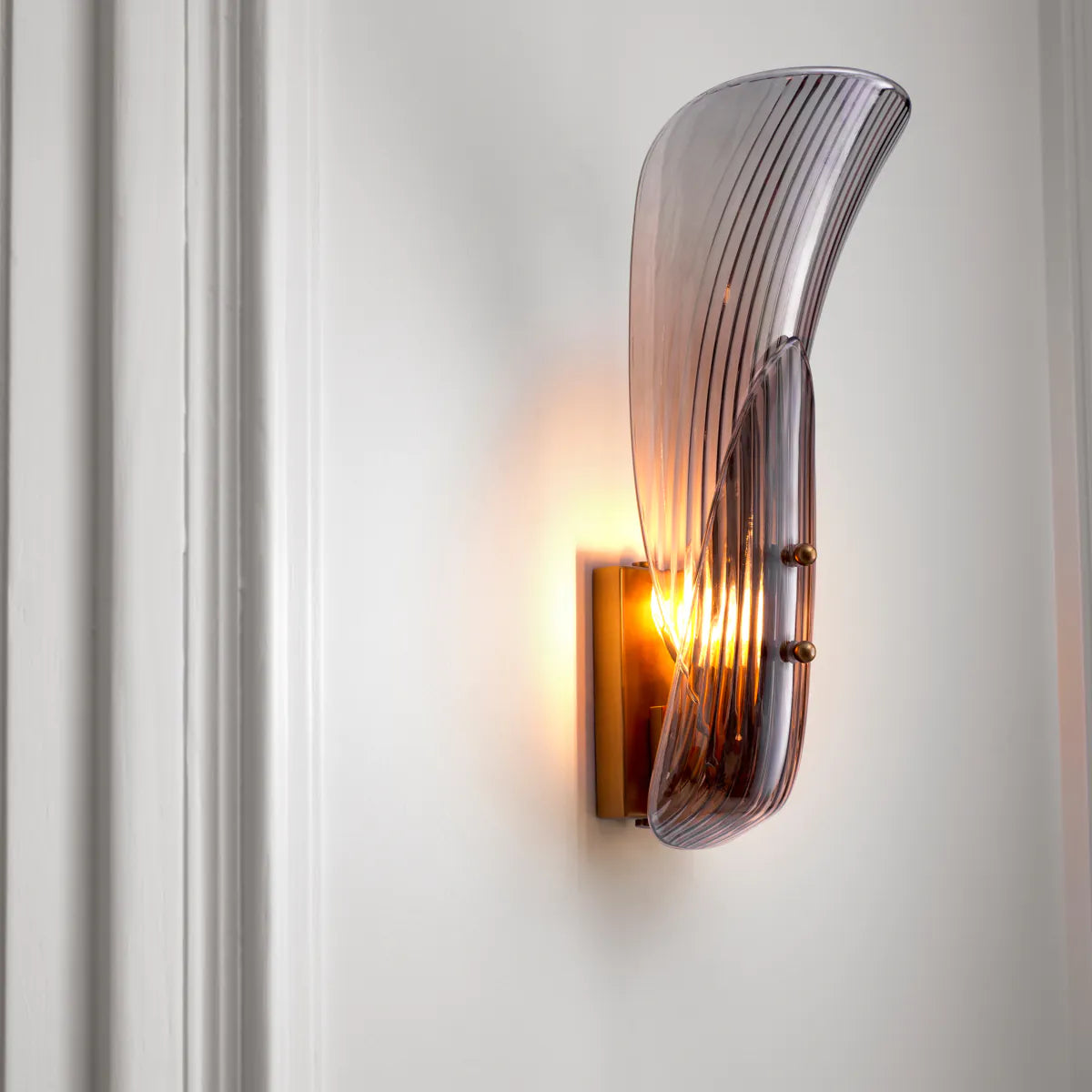Wall Lamp Amun - Brushed Brass Finish